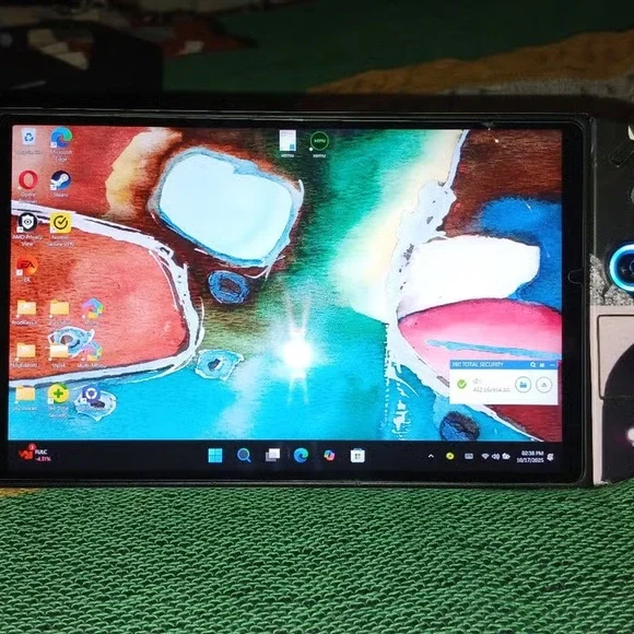 128 GB Nintendo 3DS PINK Pokemon Bank Transporter + Games - Picture 3 of 7